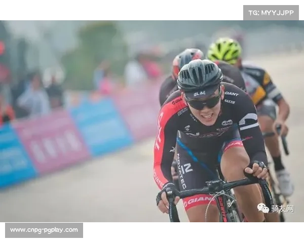 黄暖堂黄衫保卫战迎浙江山地赛段陡坡考验挑战赛况激烈 黄暖堂黄衫保卫战迎浙江山地赛段陡坡考验挑战赛况激烈